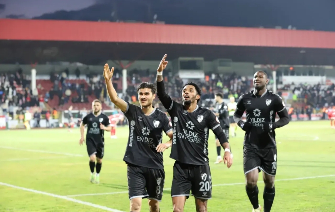 Kocaelispor-Iğdır FK maçı ilk kez karsilacak