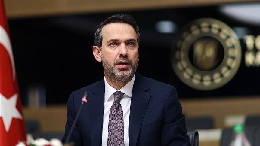 Enerji filosuna 2 yeni gemi! Bakan Bayraktar hazırlıklara başladı