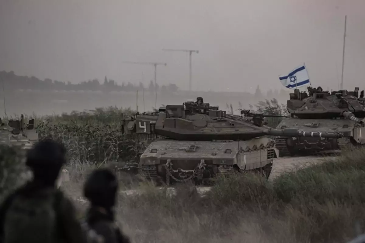 İsrail topyekün işgale başladı!!! israil gazzeye girdi